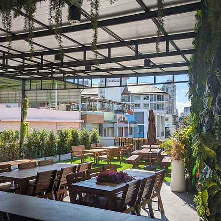 Urban Jungle Hostel 曼谷 外观 照片